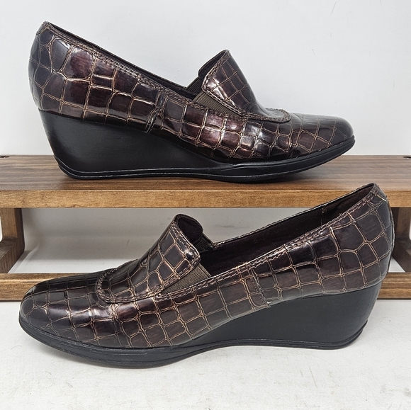 Clarks bendables wedge loafers 9 - Picture 1 of 7